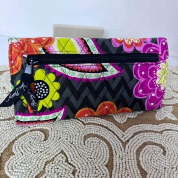 Vera Bradley Bag and Wallet - Picture 9 of 16